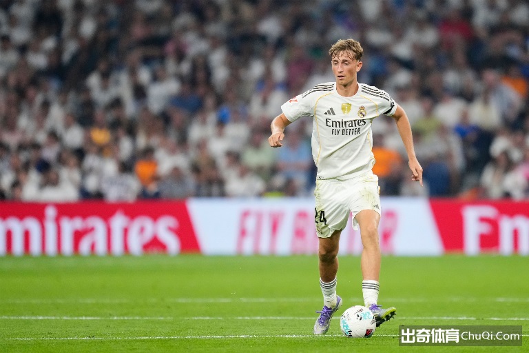 乒乓球馆内,领略奥林匹,克精神,pa真人,国际官网,pa真人官网,PlayAce