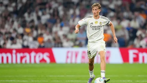 乒乓球馆内领略奥林匹克精神